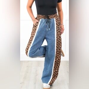 NWT, Special A High Rise Medium Wash Pull On Pants with Leopard Panel